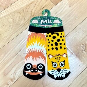 Pals Colorful Animals toddlers foot friend Socks - sloth and cheetah - nonskids